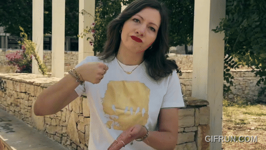 Gesto para decir: "Eres realmente testarudo, duro"
